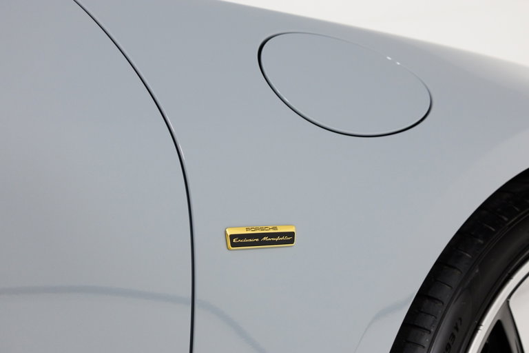 Porsche 992 Sport Classic