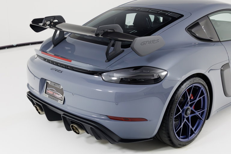 Porsche 718 Cayman GT4 RS