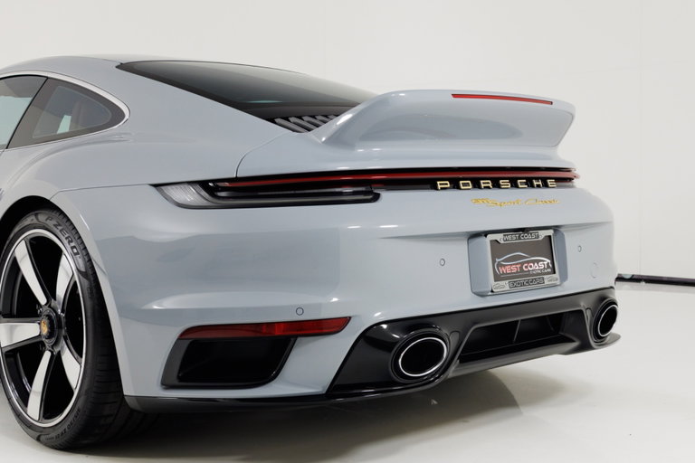 Porsche 992 Sport Classic