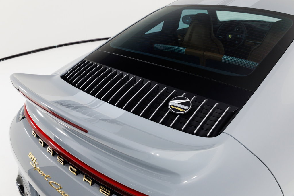 Porsche 992 Sport Classic