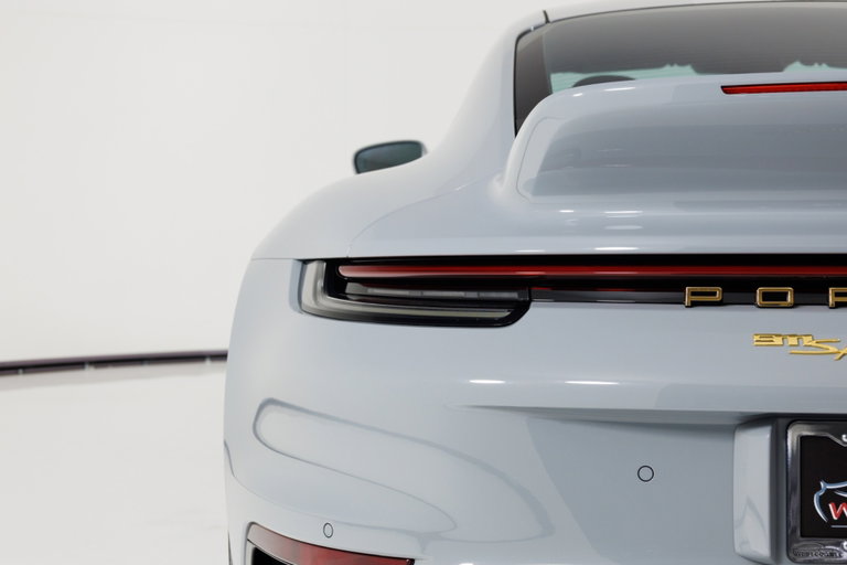 Porsche 992 Sport Classic