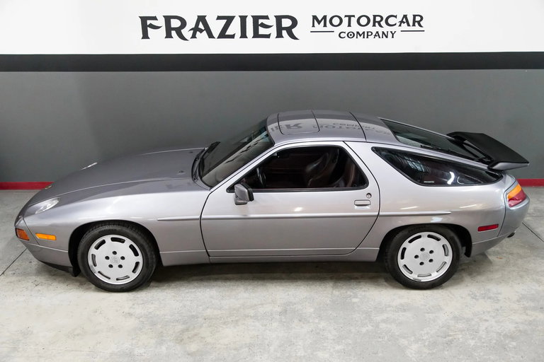 Porsche 928 S4