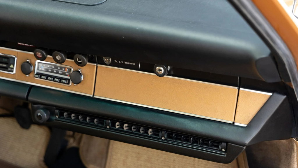 Porsche 911 S (F-Modell)