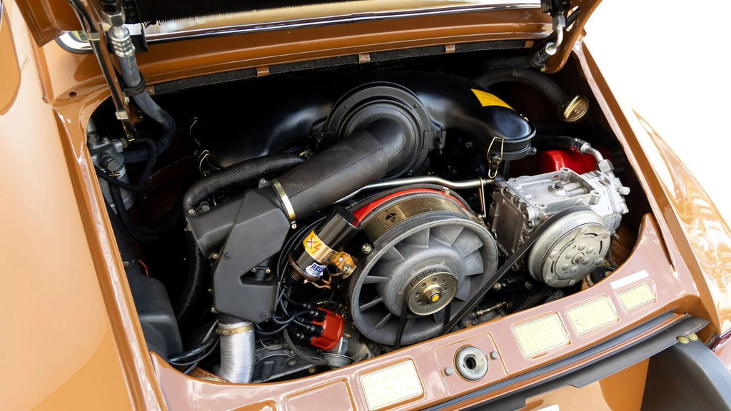 Porsche 911 S (F-Modell)