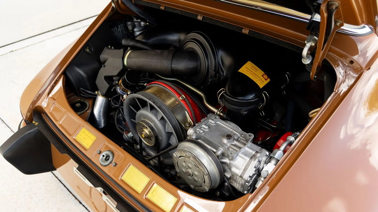 Porsche 911 S (F-Modell)