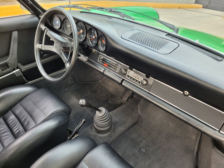 Porsche 911 T (US)