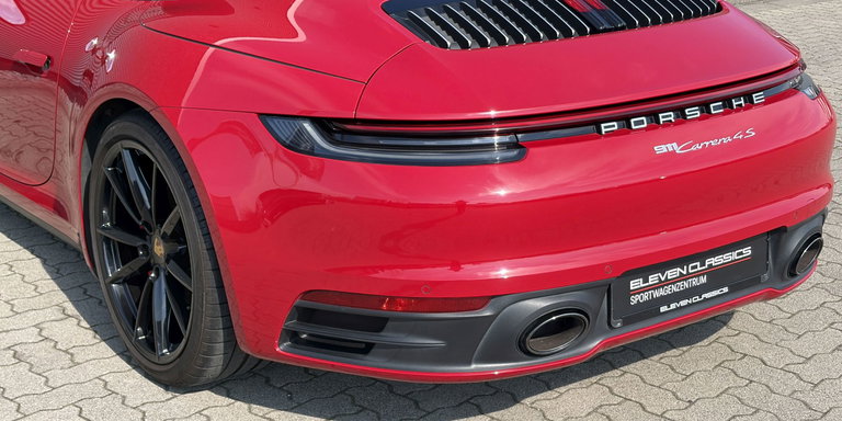 Porsche 992 Carrera 4S