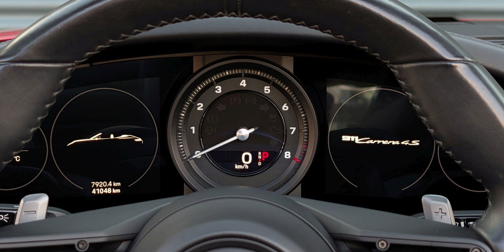 Porsche 992 Carrera 4S