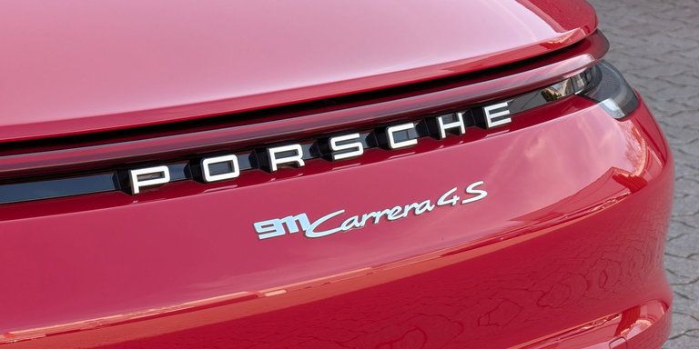 Porsche 992 Carrera 4S