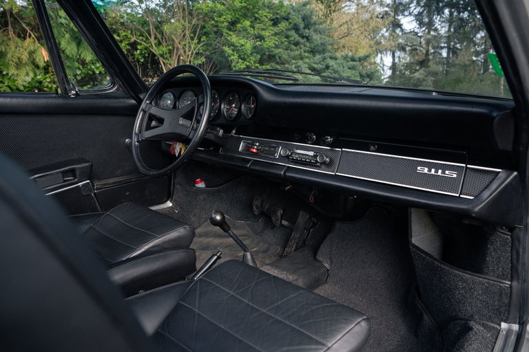 Porsche 911 S (F-Modell)