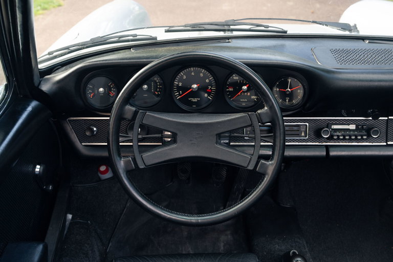 Porsche 911 S (F-Modell)