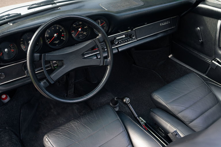 Porsche 911 S (F-Modell)