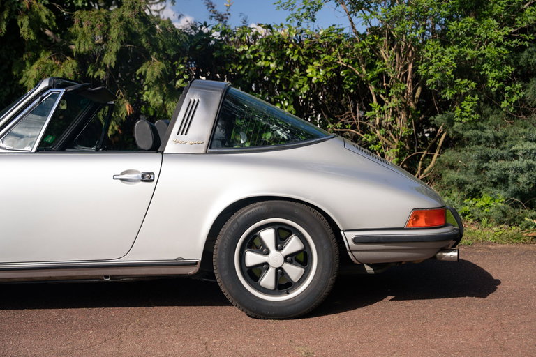 Porsche 911 S (F-Modell)