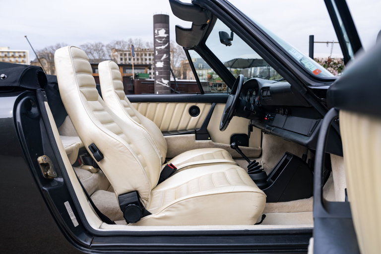 Porsche 911 Carrera 3.2