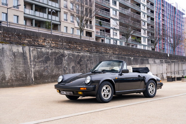 Porsche 911 Carrera 3.2