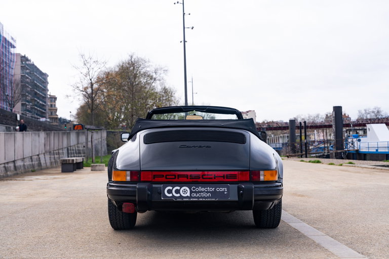 Porsche 911 Carrera 3.2