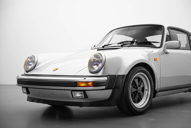 Porsche 911 Turbo 3.3