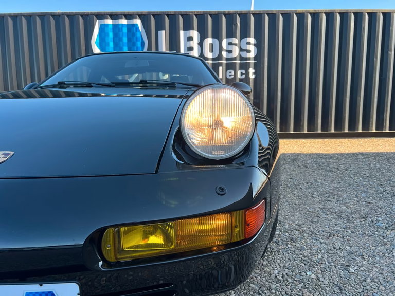 Porsche 928 GTS