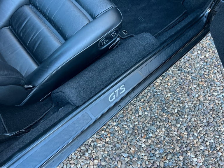 Porsche 928 GTS