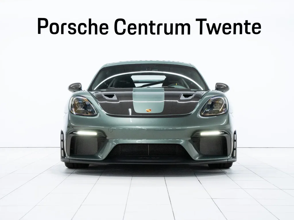 Porsche 718 Cayman GT4 RS