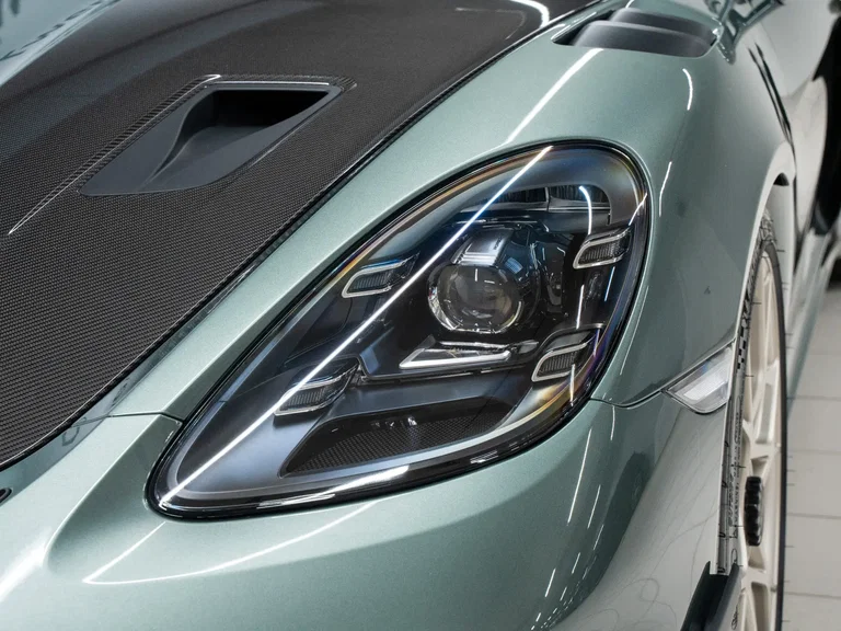 Porsche 718 Cayman GT4 RS