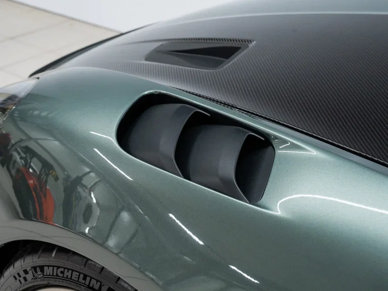 Porsche 718 Cayman GT4 RS