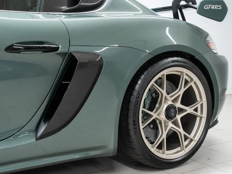 Porsche 718 Cayman GT4 RS