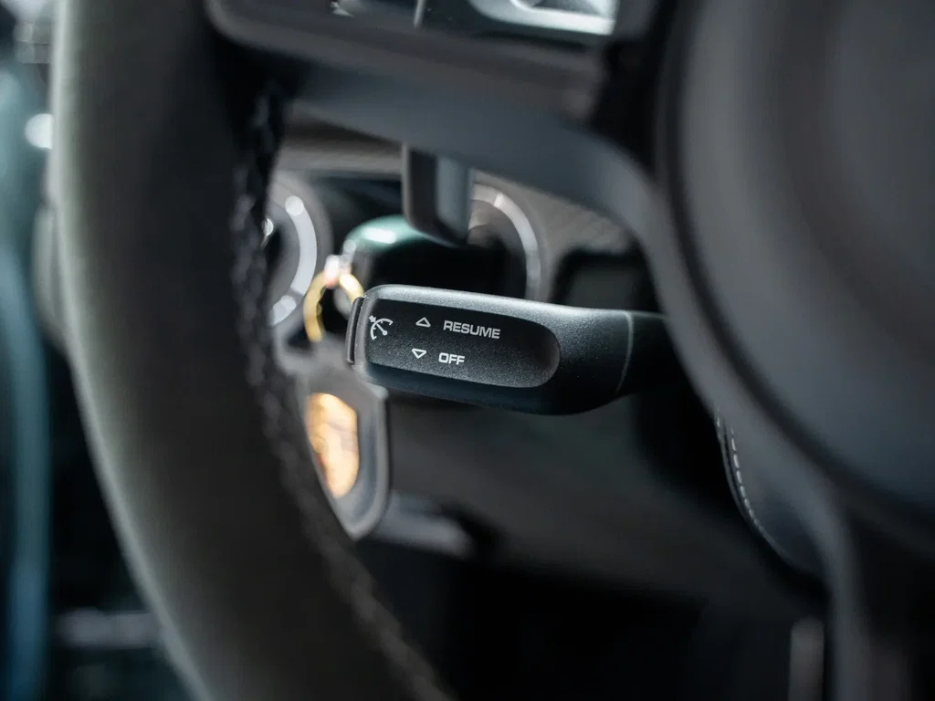 Porsche 718 Cayman GT4 RS