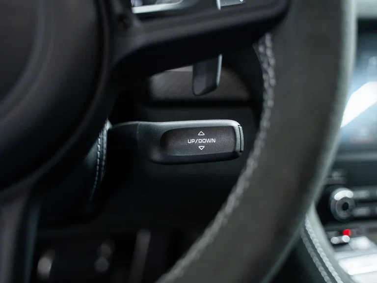 Porsche 718 Cayman GT4 RS