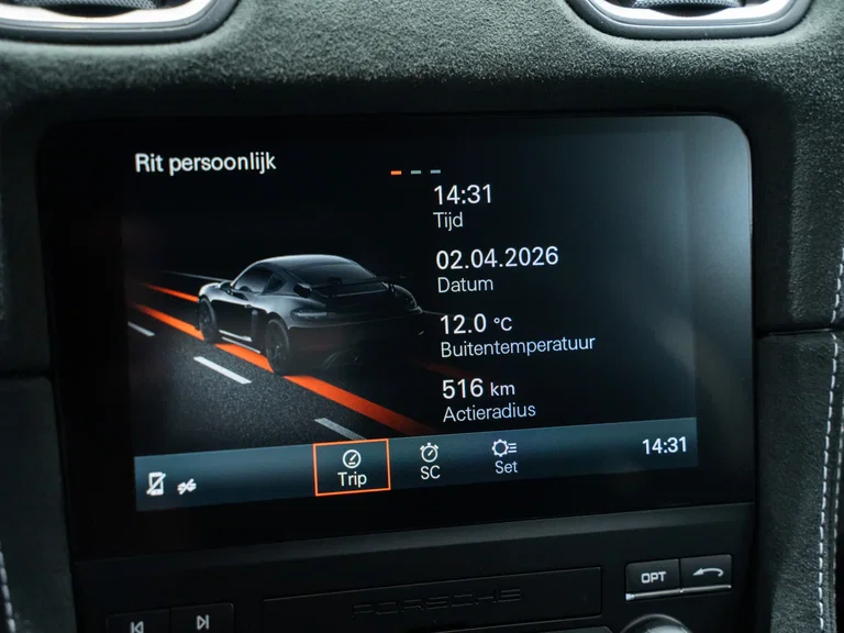 Porsche 718 Cayman GT4 RS