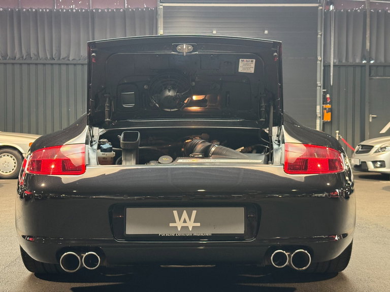 Porsche 997 Carrera 4