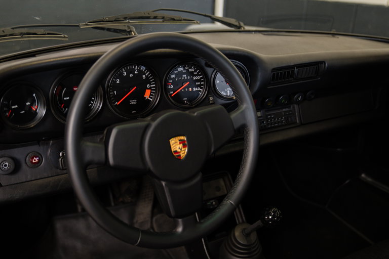 Porsche 911 SC