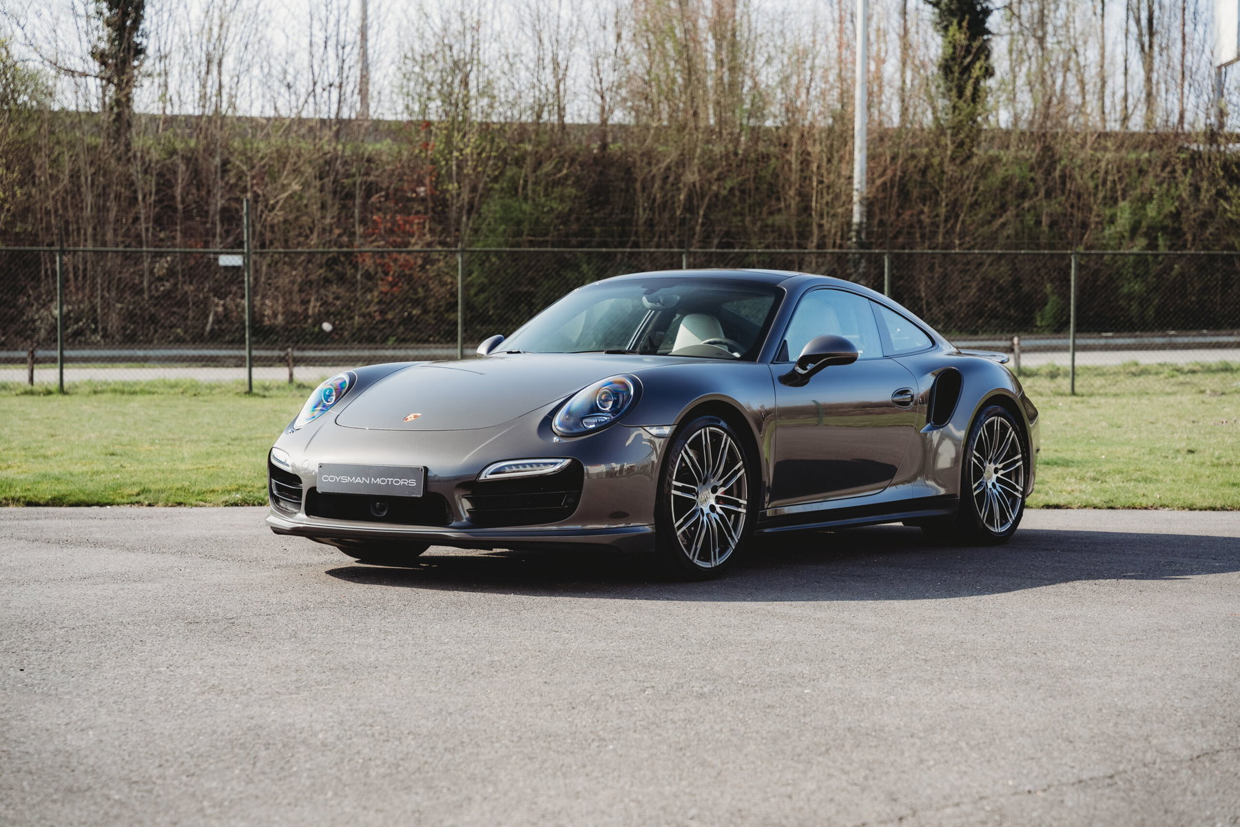 Porsche 991 Turbo 2015 - elferspot.com - Marketplace for Porsche