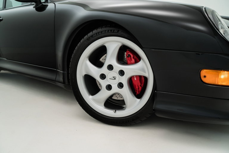 Porsche 993 Carrera 4S