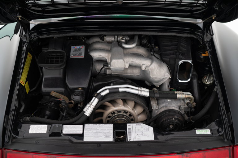 Porsche 993 Carrera 4S