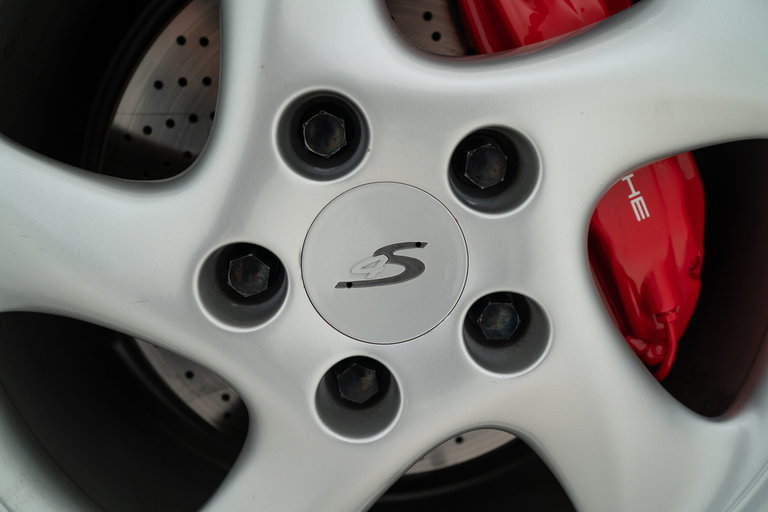 Porsche 993 Carrera 4S