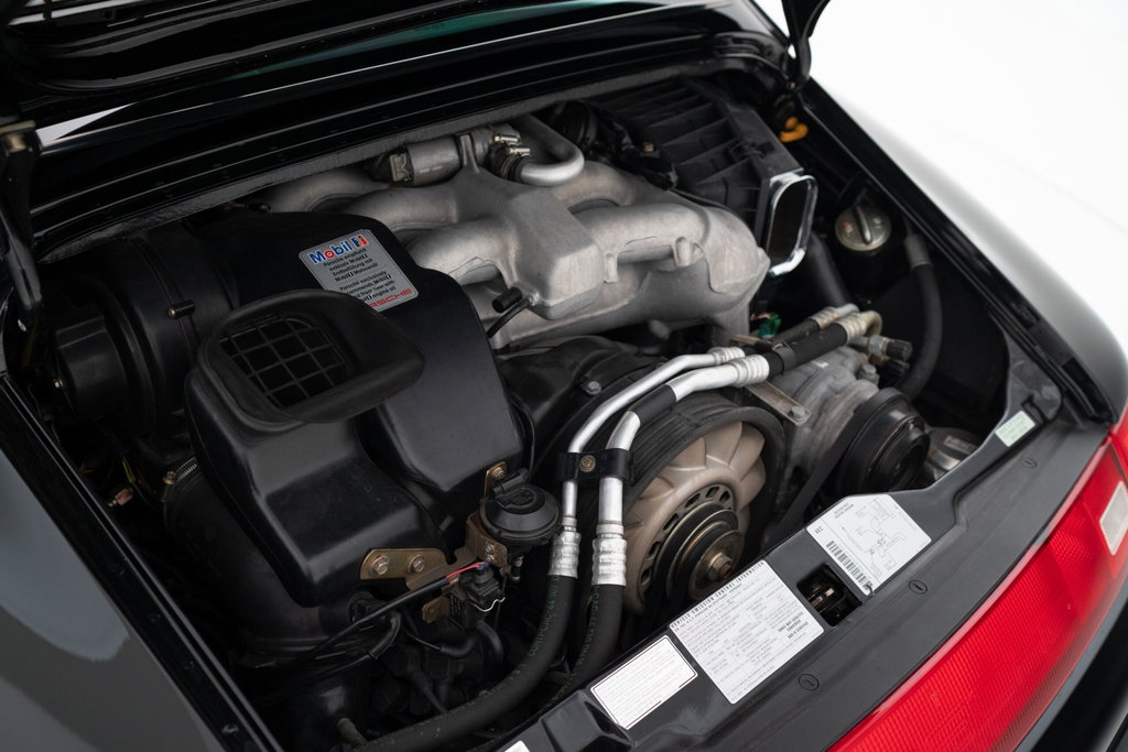 Porsche 993 Carrera 4S