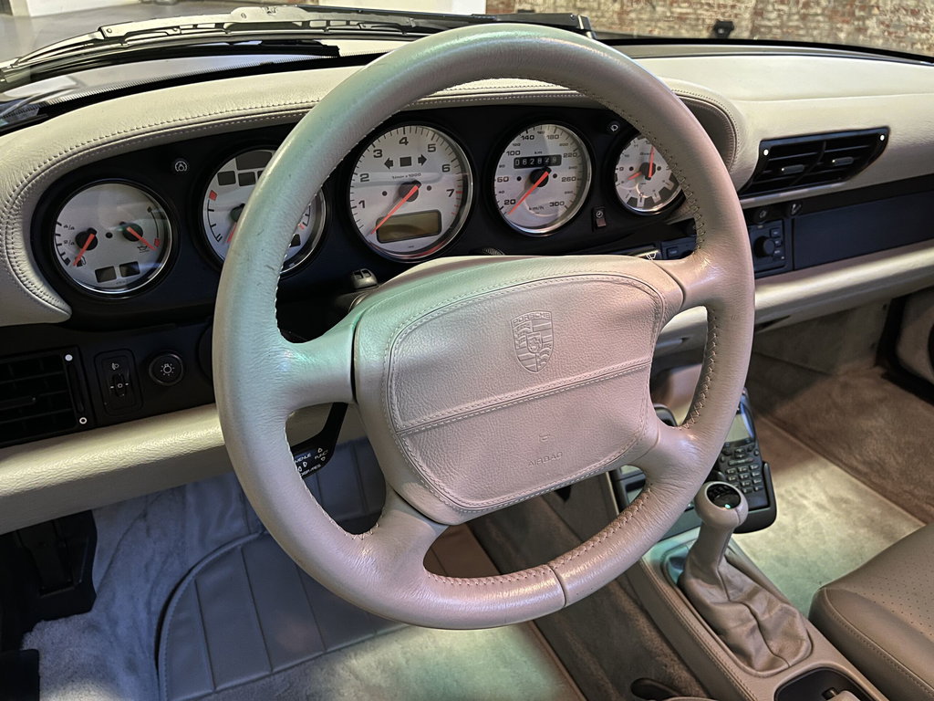 Porsche 993 Carrera