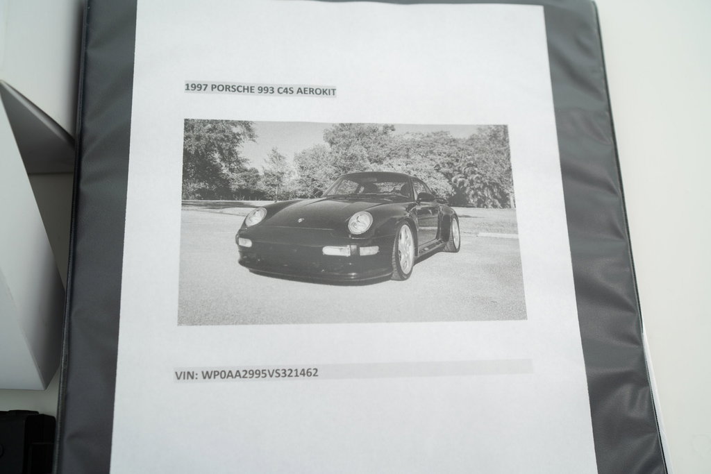 Porsche 993 Carrera 4S