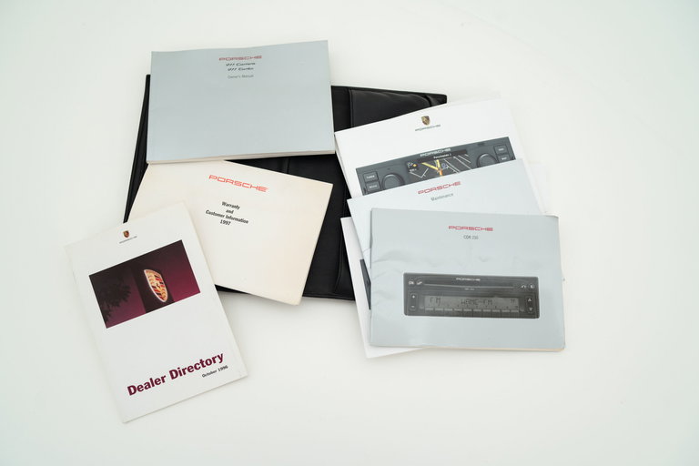 Porsche 993 Carrera 4S