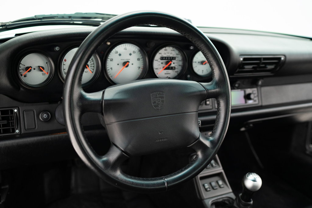 Porsche 993 Carrera 4S