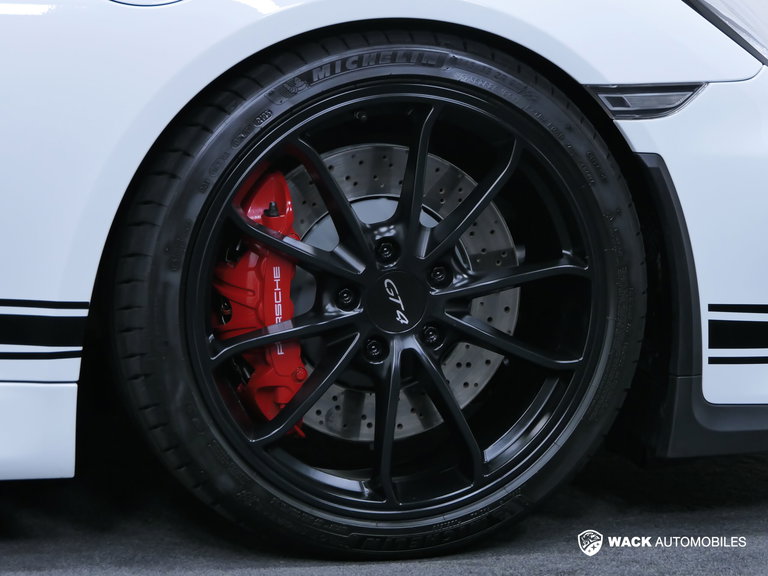 Porsche 981 Cayman GT4