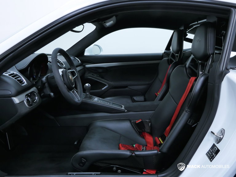 Porsche 981 Cayman GT4