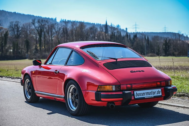 Porsche 911 Carrera 3.2