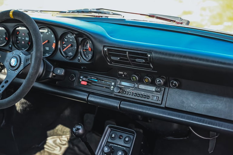 Porsche 911 Carrera 3.2