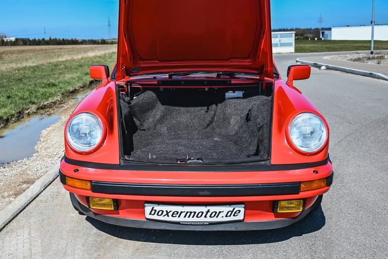 Porsche 911 Carrera 3.2