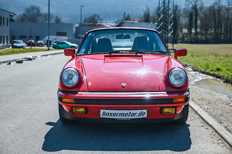 Porsche 911 Carrera 3.2