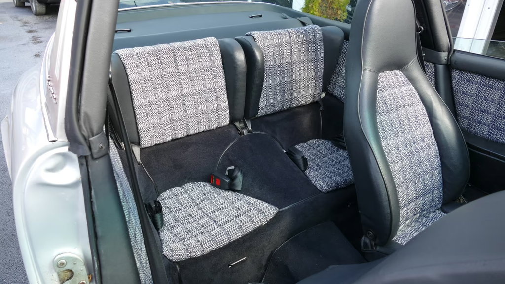 Porsche 911 “25 Jahre Jubiläumsmodell”