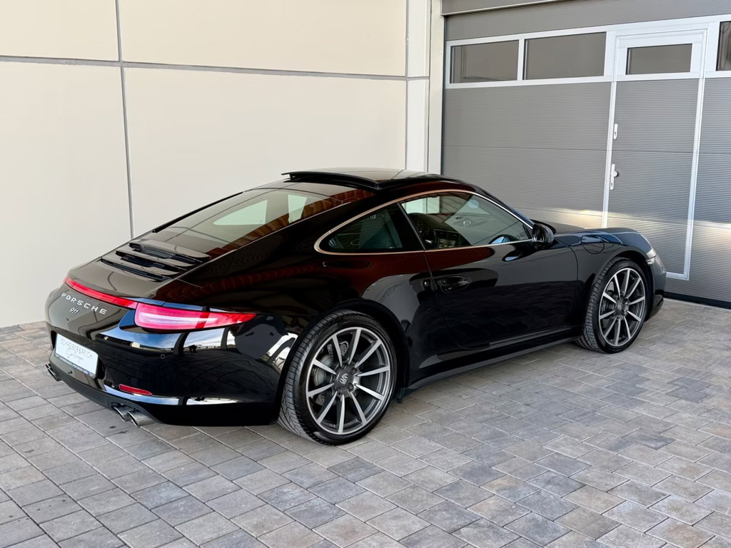 Porsche 991 Carrera 4