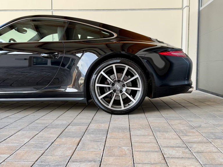 Porsche 991 Carrera 4